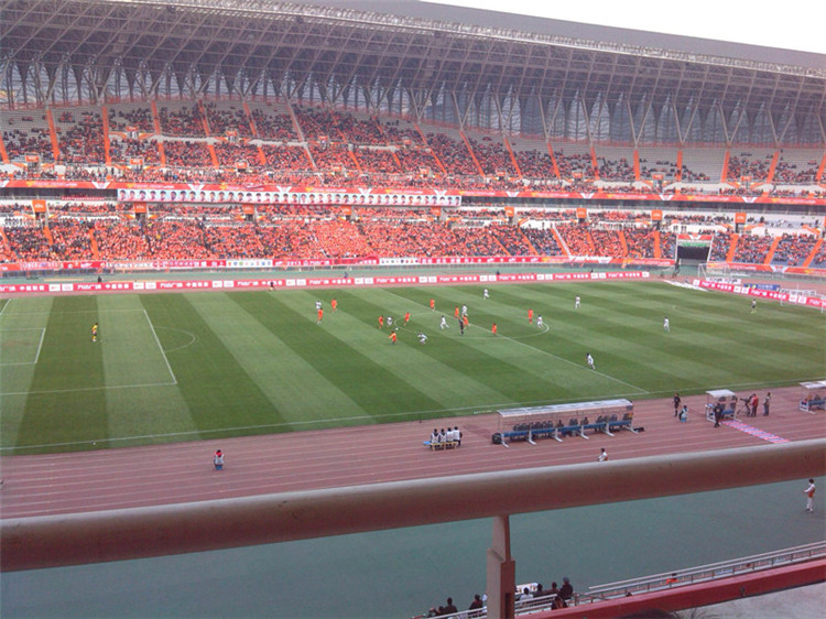 绥芬河体育场看台网架加工