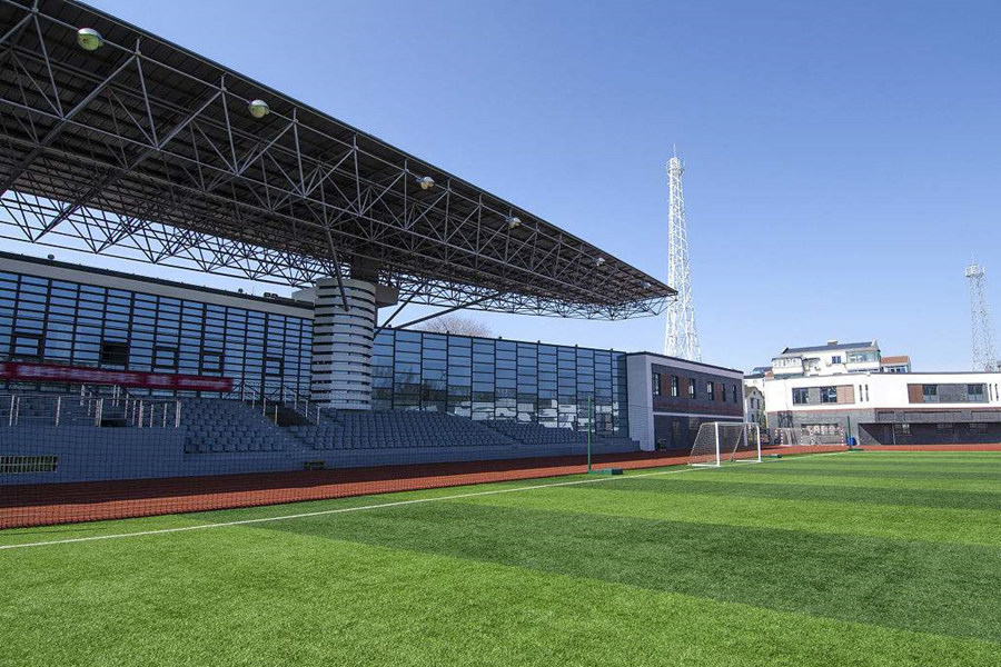 绥芬河体育场看台网架工程